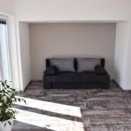Apartament Apartment In Razanac With Balcony, Air Conditioning, Wifi 4841-7 Ražanac